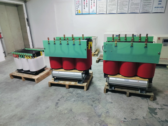 临县KS11-1000KVA矿用变压器